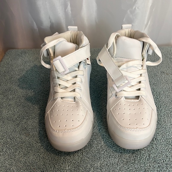 YIQIZQ Shoes - LED light up shoes high top sneakers for women men hip hop